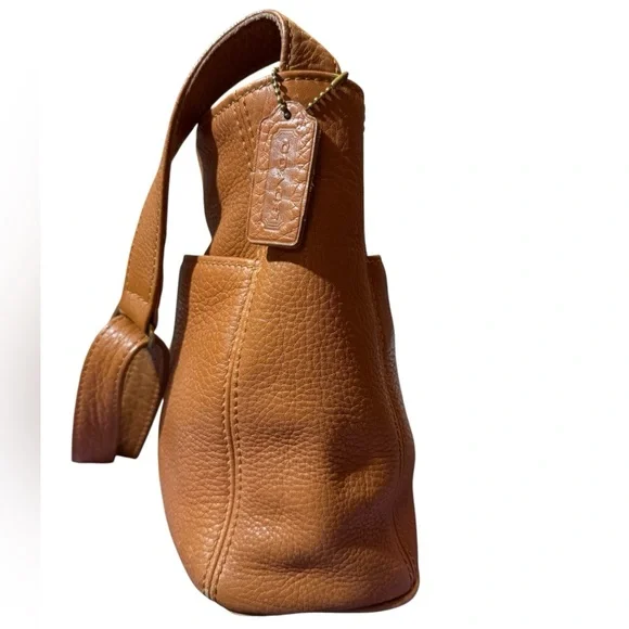 The Vintage Coach Sonoma Pocket Zip Crossbody - Picture 10 of 16